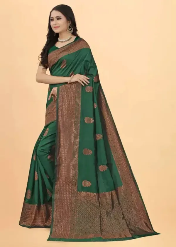 Green_Woven_Kanjivaram_Silk_Saree_with_Saree_Cover